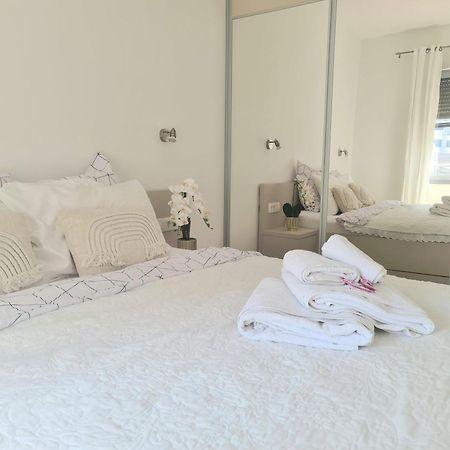 Brand New Lovely Apartment Bella ดูบรอฟนิก ภายนอก รูปภาพ