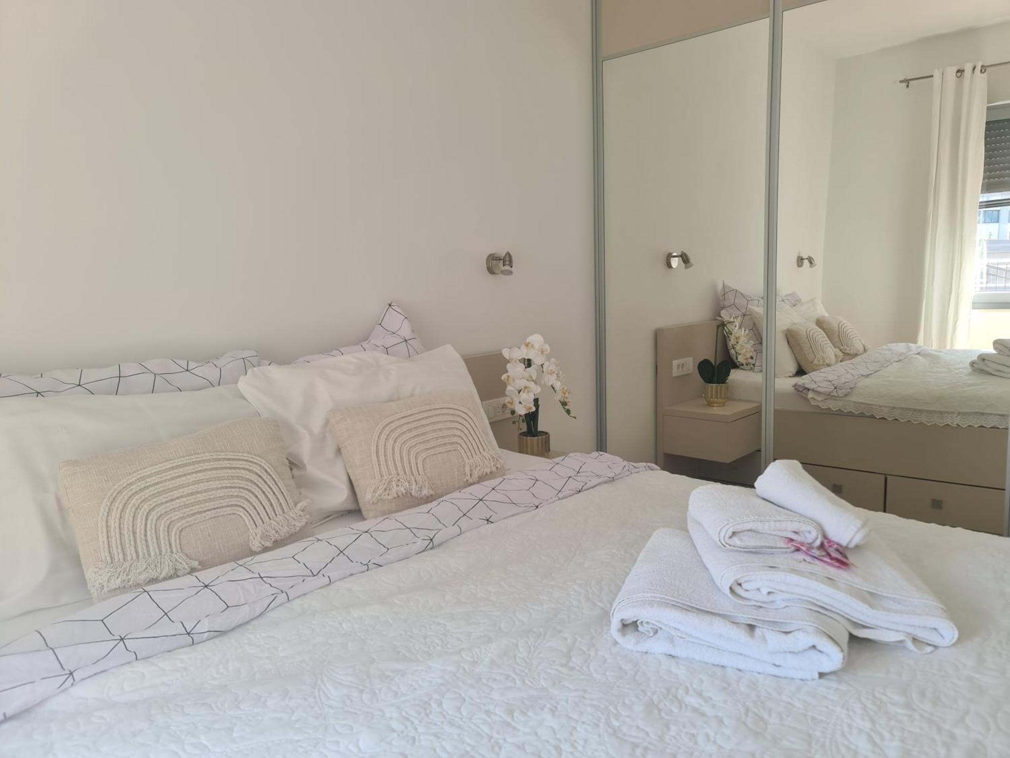 Brand New Lovely Apartment Bella ดูบรอฟนิก ภายนอก รูปภาพ
