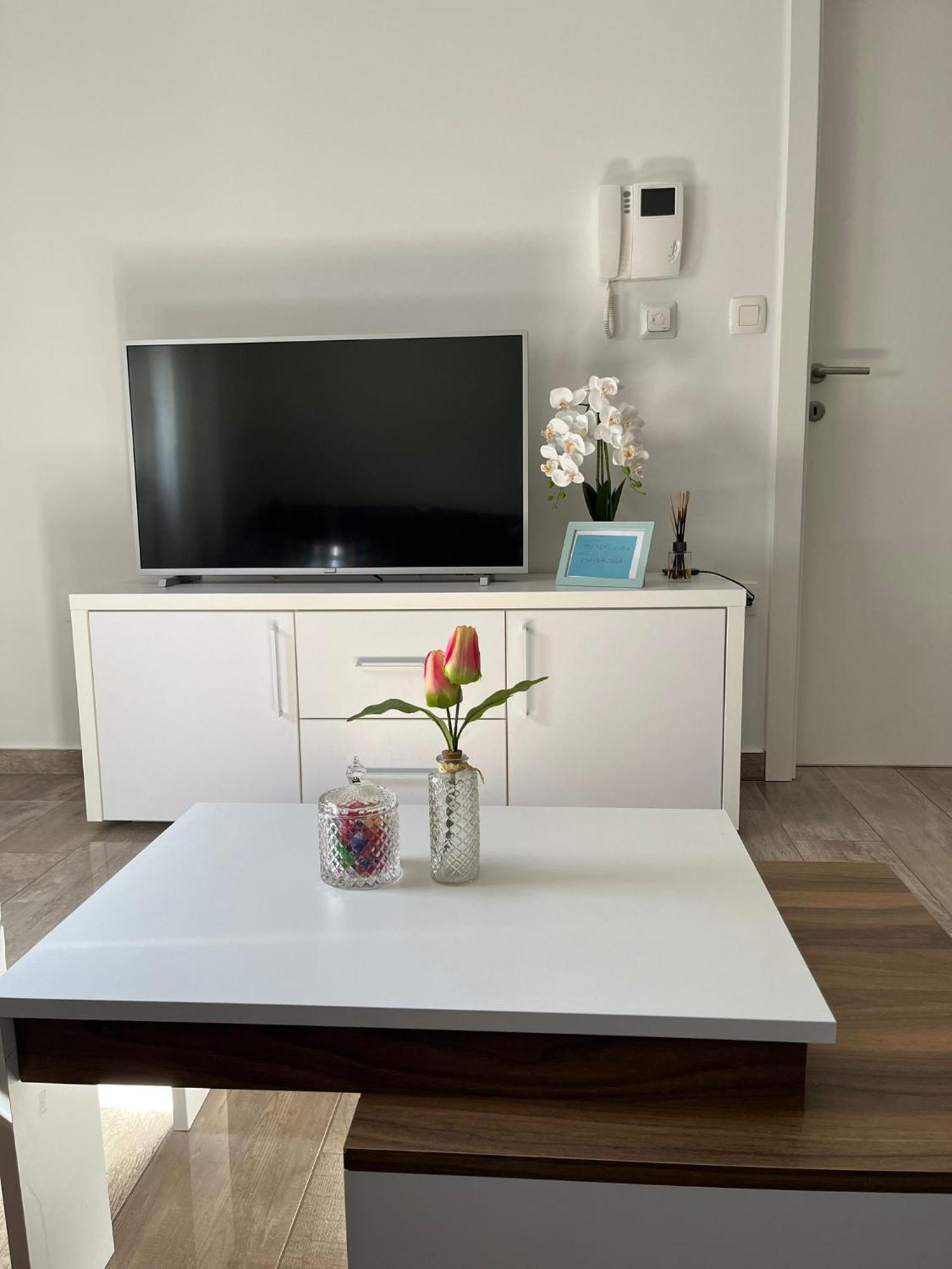 Brand New Lovely Apartment Bella ดูบรอฟนิก ภายนอก รูปภาพ